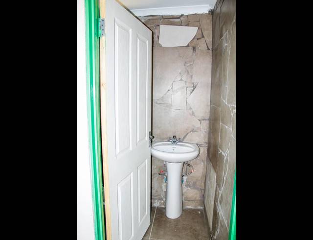 0 BEDROOM PROPERTY TO RENT IN ROODEPOORT CENTRAL